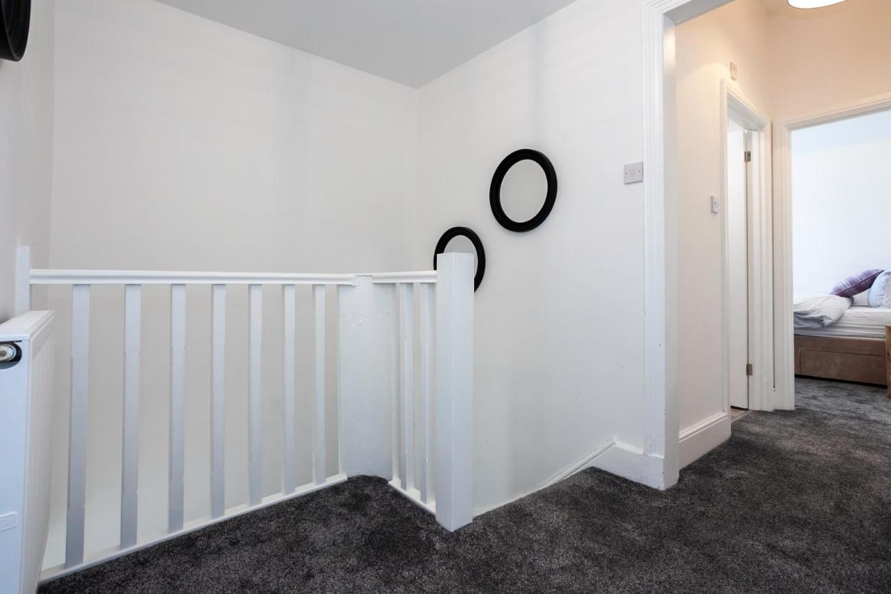Spacious Comfortable House Close To Etihad *